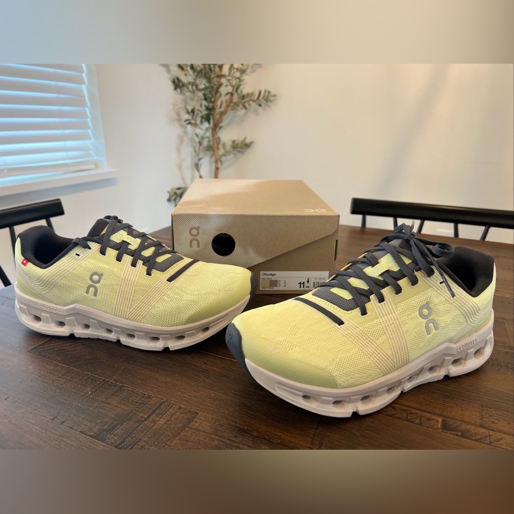 New Women’s Sz 11 On Cloudgo Women’s Shoes Hay/Sand $150 55.98088 NIB